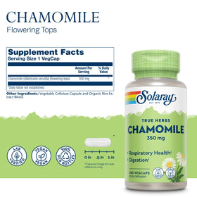 SOLARAY Camomille 100 VegCaps avec capsules sur une surface