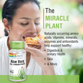 SOLARAY Gel Aloe Vera 2000mg, capsules sur une table en bois