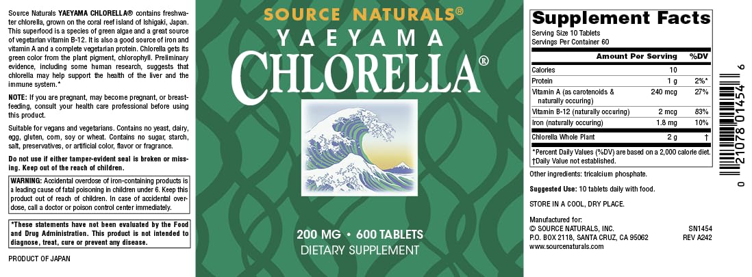 Source Naturals Chlorella 200 mg comprimés sur une table