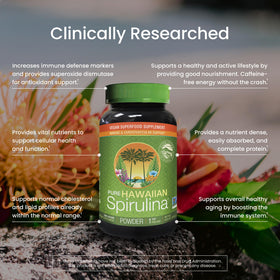 Spiruline Hawaïenne Pure Nutrex Hawaii versée dans une cuillère