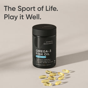 Sports Research Omega-3 Huile de Poisson Mini Gels sur une surface de cuisine