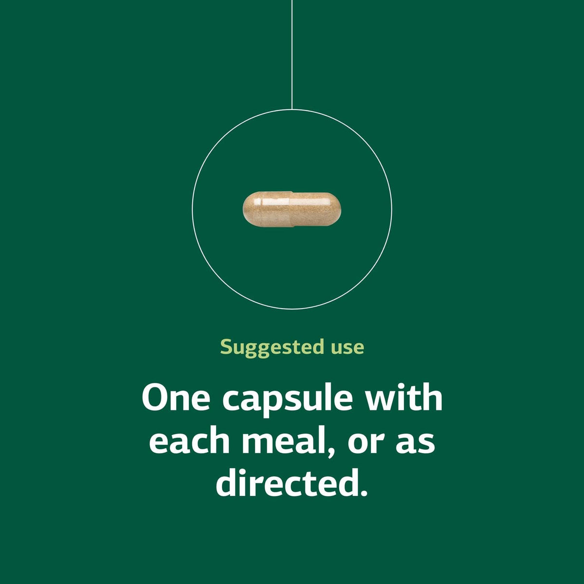 Standard Process For-Til B12 90 capsules à côté d'un verre d'eau