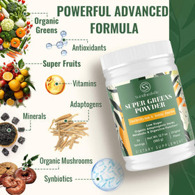 Sundhedsliv Poudre Super Greens sur une table avec des ingrédients
