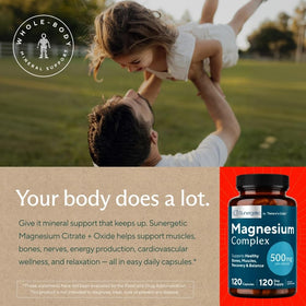 Sunergetic capsules de magnésium citrate 500mg à côté d'un verre d'eau
