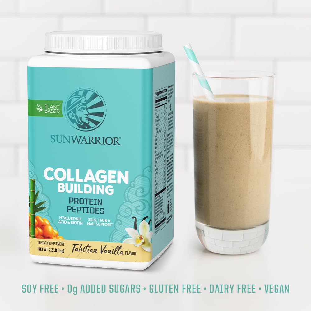 Sunwarrior Collagen Peptides poudre mélange dans un smoothie