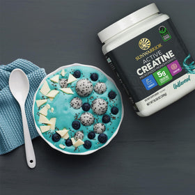 Sunwarrior créatine monohydrate sur une table d'entraînement