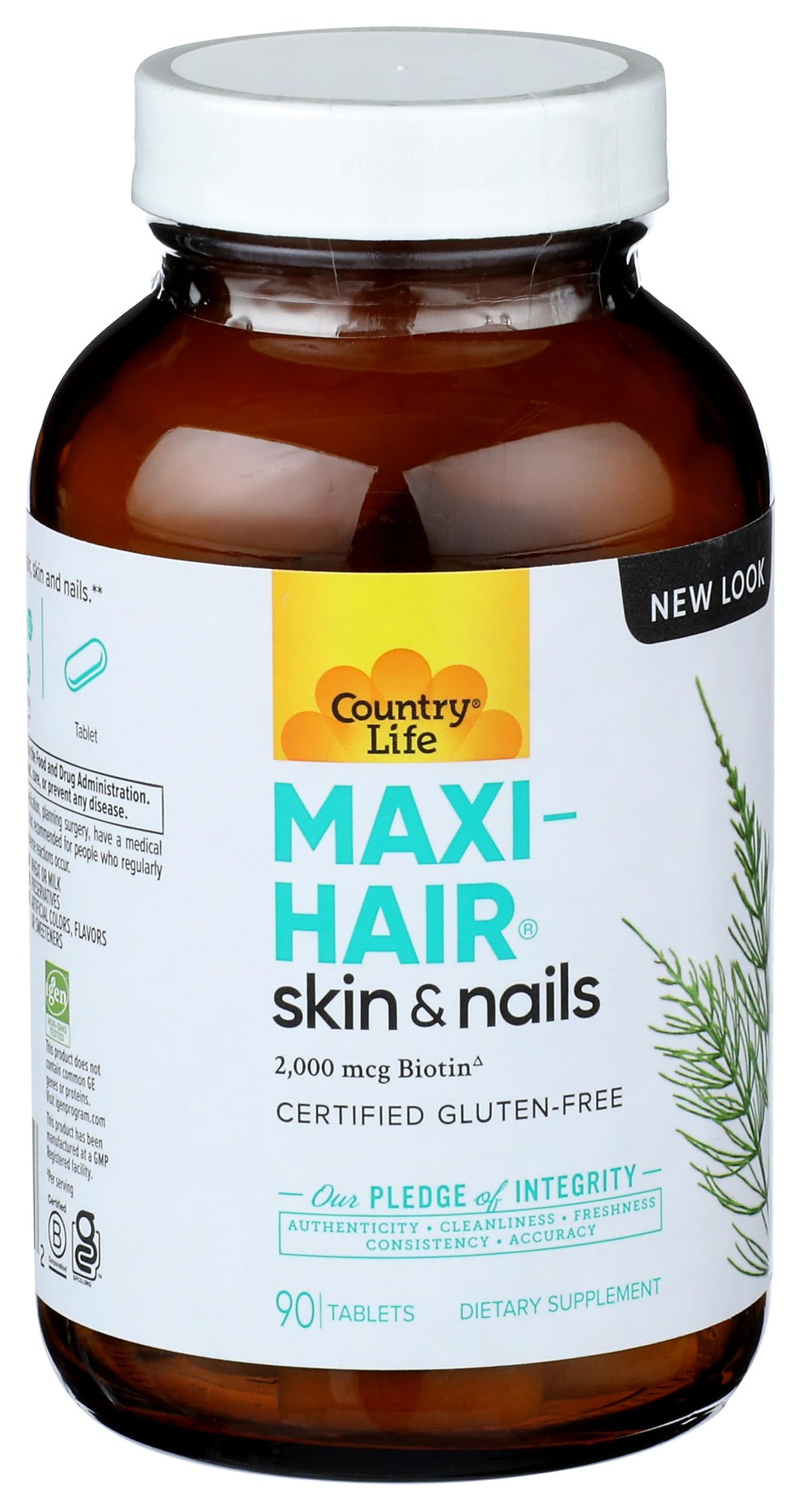 Tablette de Country Life Maxi-Hair 2000 mcg Biotine à côté d'un verre d'eau