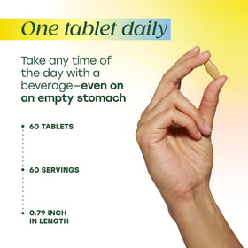 Tablette de MegaFood Multivitamine Homme 40+ avec verre d'eau