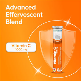 Tablette effervescente de vitamine C nutrazul dissoute dans de l'eau
