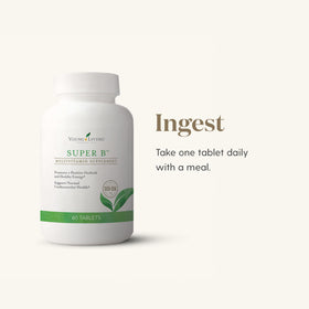 Tablette Young Living Super B sur une main