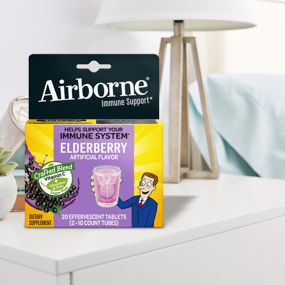 Tablettes Airborne avec une bouteille d'eau