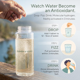 Tablettes d'eau hydrogène Clover & Young avec eau à température ambiante