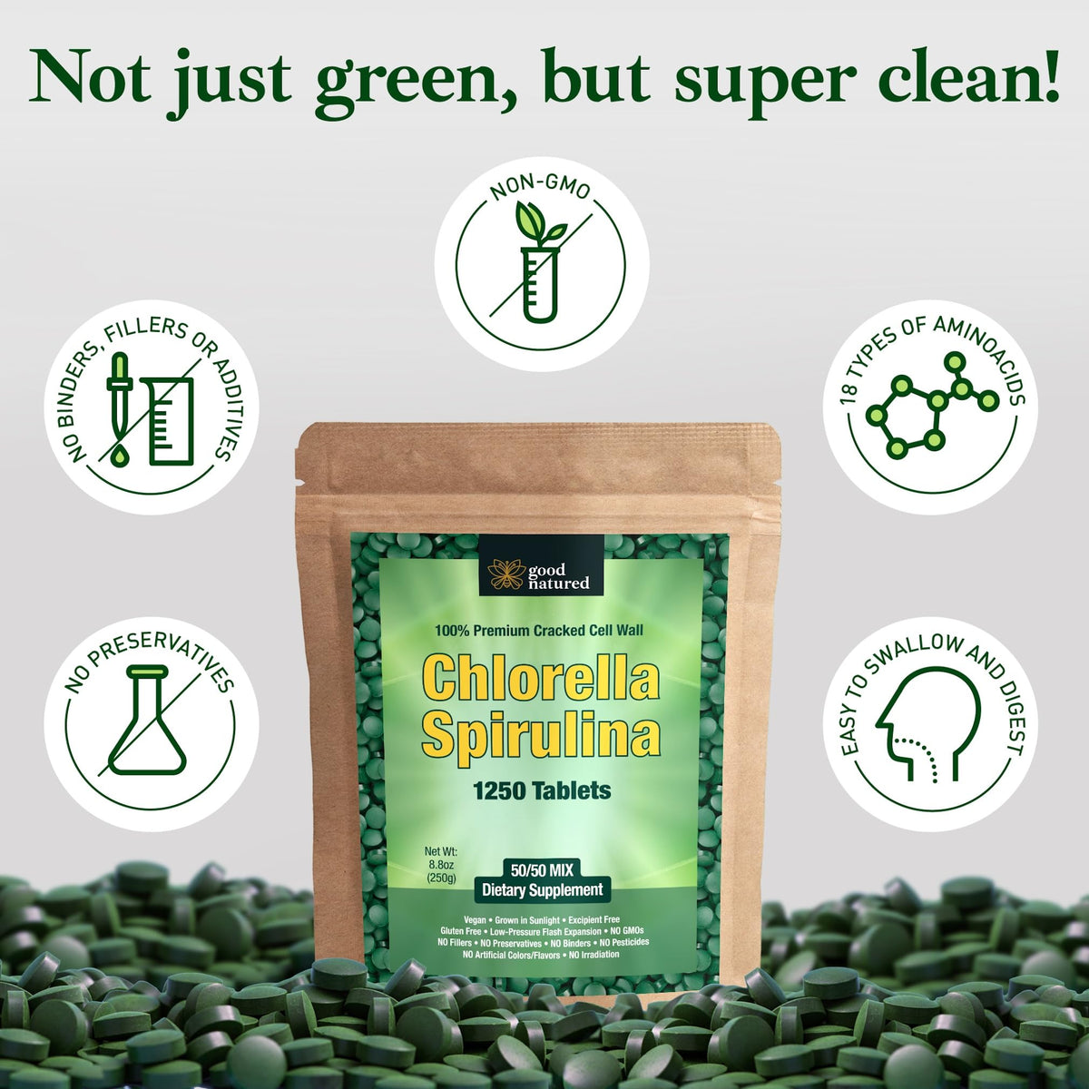 Tablettes de spiruline et chlorelle Good Natured sur une surface en bois
