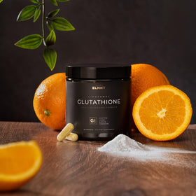TERRA ELMNT Supplément Liposomal Glutathione 2150mg en situation sur une table