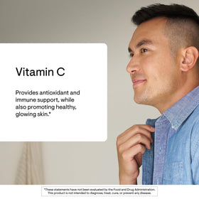 THORNE Vitamine C 1 000 mg, capsules sur fond blanc