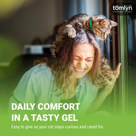 TOMLYN L-Lysine Gel Saveur Érable sur une surface blanche