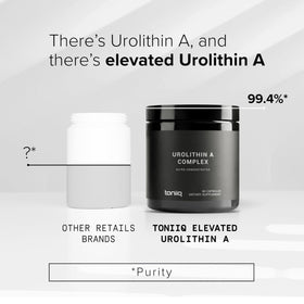 Toniiq 1 500mg Complexe Urolithin A sur table avec pomegranate
