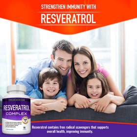 Toplux Resvératrol 1800 mg - présentation des capsules sur une table