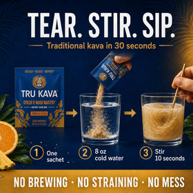 Tru Kava Poudre de Kava Entière en sachets sur une table