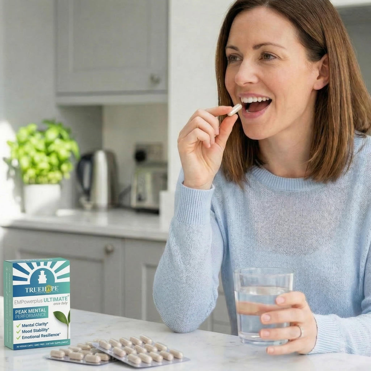 Truehope EMPowerplus Ultimate Strength boîte ouverte avec capsules