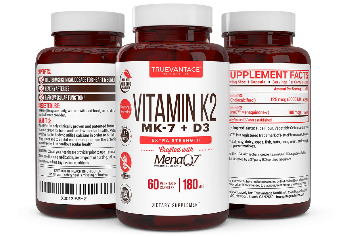 Truevantage Nutrition K2 MK-7 - gélules sur une table en bois