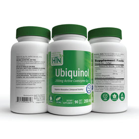 Ubiquinol 200 mg 90 gélules à côté d'une tasse de thé