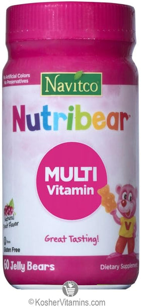 Un ours gélifié NutriBear sur une cuillère, prêt à être dégusté