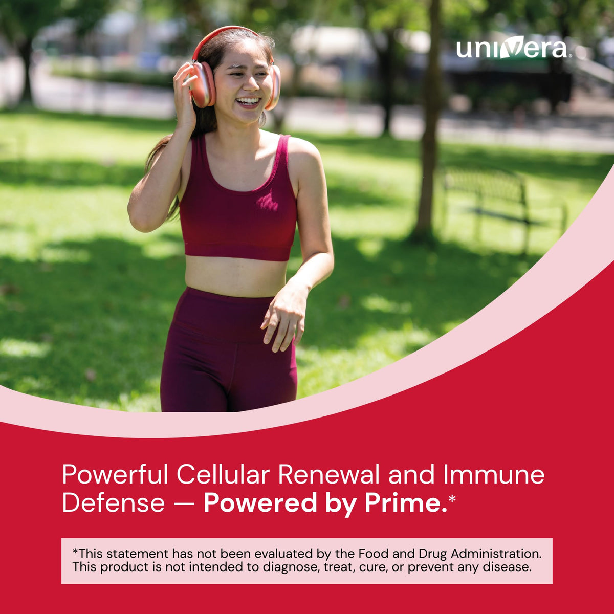 Univera Énergie Cellulaire 60 Capsules avec ingrédients botaniques en arrière-plan