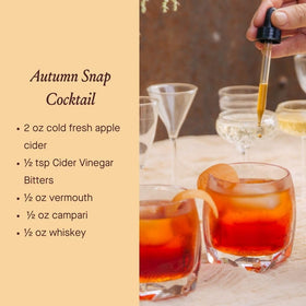 Urban Moonshine Vinaigre de Cidre Bitters 60 ml en situation de consommation