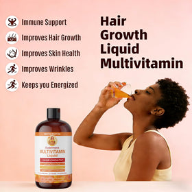 Utilisation de Eudaimona multivitamine liquide dans un verre.