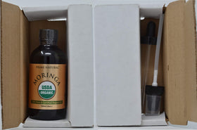Utilisation de l'huile de Moringa Bio sur des cheveux sains