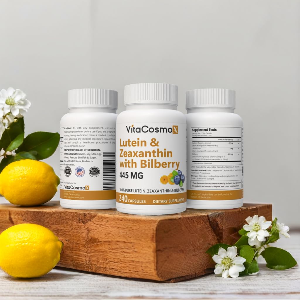 VitaCosmoX Luteine dans une main