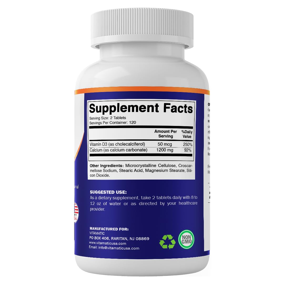 Vitamatic Calcium 1200mg comprimés à côté d'un verre d'eau