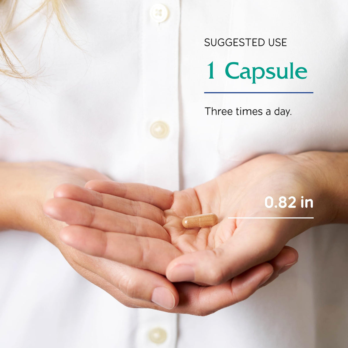 Vitanica Thé Vert capsules avec une tasse de thé vert