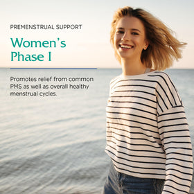 Vitanica Women's Phase I capsules sur fond blanc