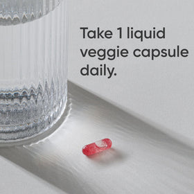 Vue de côté des capsules liquides Methylcobalamine