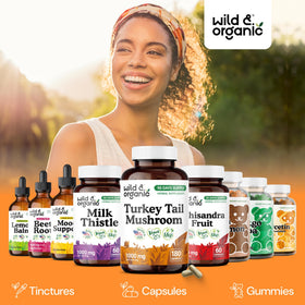 Vue de côté du flacon de capsules de queue de dinde Wild & Organic