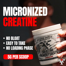 Vue de haut de la poudre de créatine monohydrate FRONTLINE FORMULATIONS