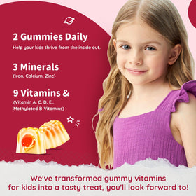 Vue de l'emballage des gummies de fer ReviNutra pour enfants