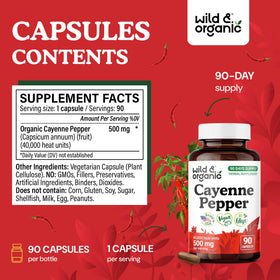 Vue de près des capsules de piment de cayenne Wild & Organic