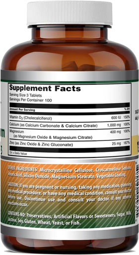 Vue du complément Calcium Magnésium Zinc Amazing Nutrition avec des éléments naturels