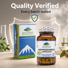 Vue du flacon de capsules d'ashwagandha Pure Mountain Botanicals
