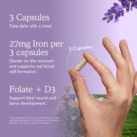 Vue latérale des capsules de vitamines prénatales Garden of Life
