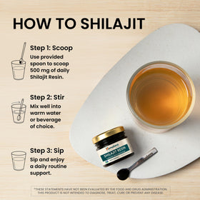 Vue rapprochée de la résine de Shilajit dans un pot