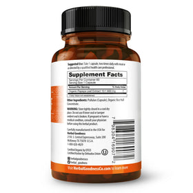 Vue rapprochée des capsules d'extrait de feuille de papaye Herbal Goodness