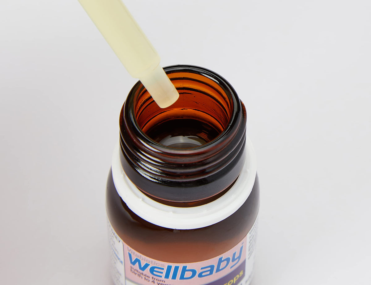 WELLBABY Gouttes de Vitamine D 30 ml en ambiance sur une table