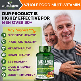 Wholesome Wellness Multivitamines Entières pour Hommes, tablettes dans la main
