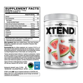 Xtend Poudre BCAA 460g mélange dans un verre d'eau