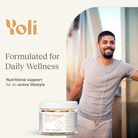 Yoli Vital Omegas+ sur une table avec d'autres compléments