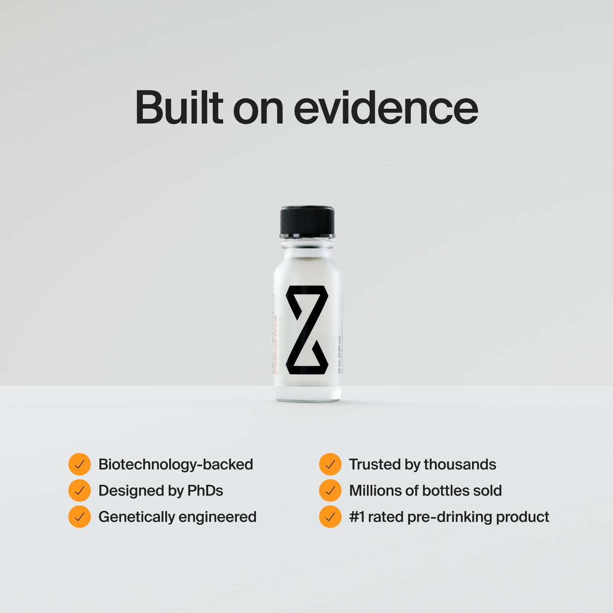 ZBiotics Pré-Alcool Probiotique sur une table avec des verres